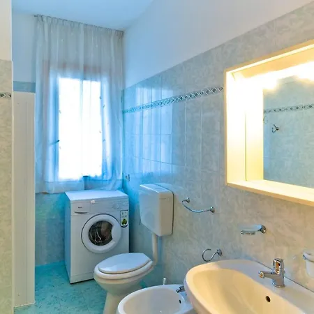 Apartment In 24437